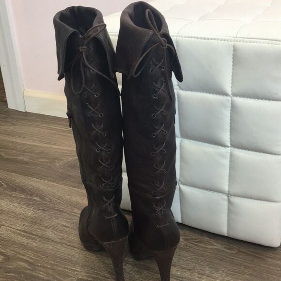 RARE Stuart Weitzman Lace Up Boots! - Picture 2 of 8